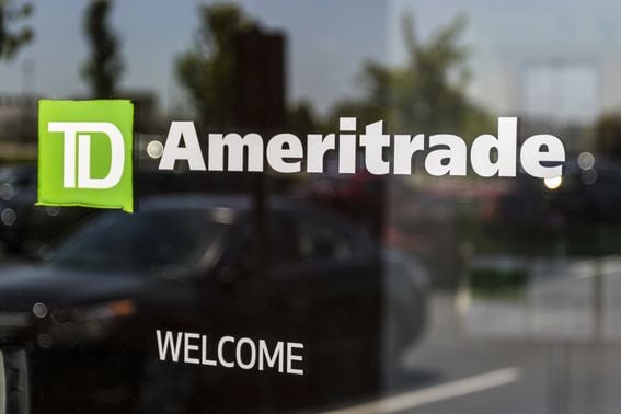 Does TD Ameritrade offer crypto? Alternatives in 