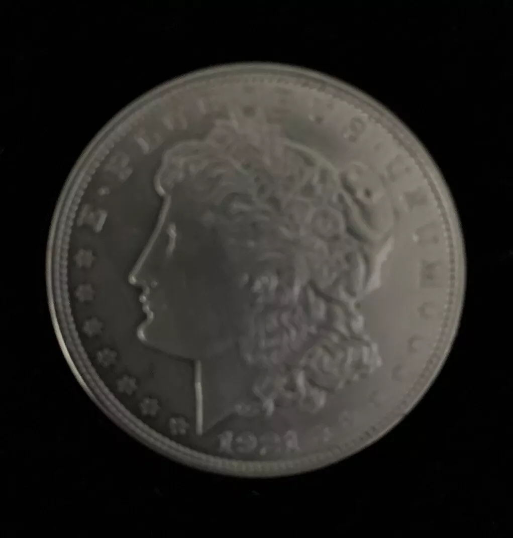 Silver American Morgan Dollar coin, 'E Pluribus Unum' On… | bitcoinlog.fun