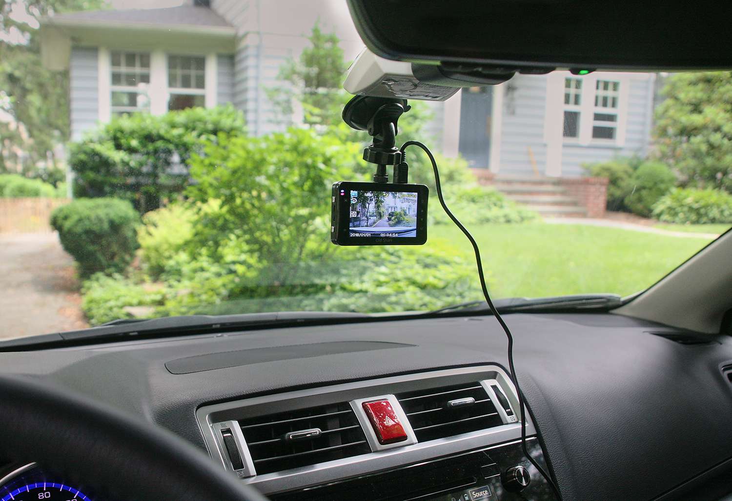 How to Choose the Best Dash Cam - CNET