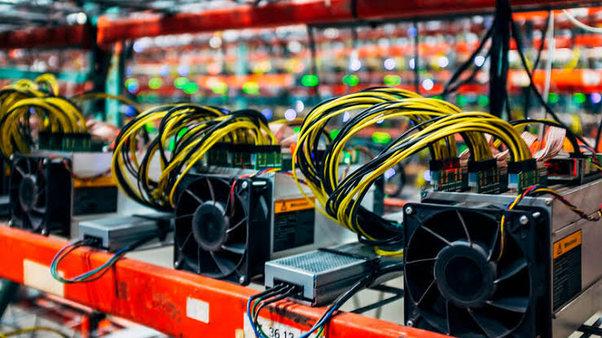 How Much Bandwidth Does Crypto Mining Use: Understanding Resource Requirements