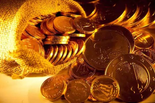 Gold Coins : 7 things to know while buying gold coins | Guide to buy gold coins