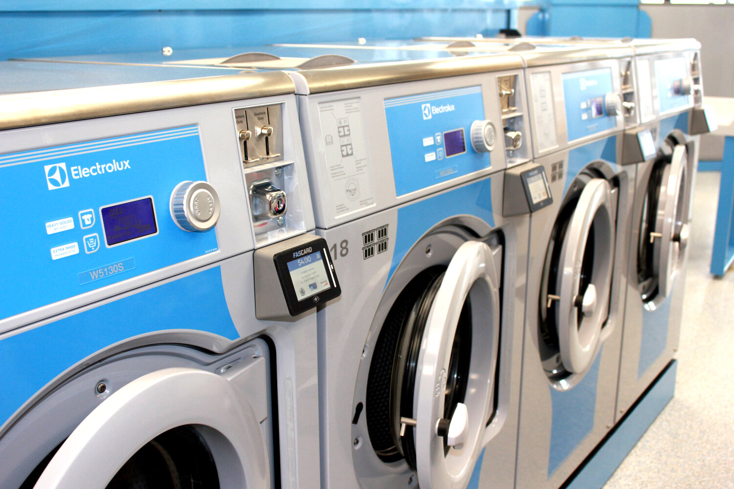 Laundromat, Coin Laundry Tarneit Central Melbourne