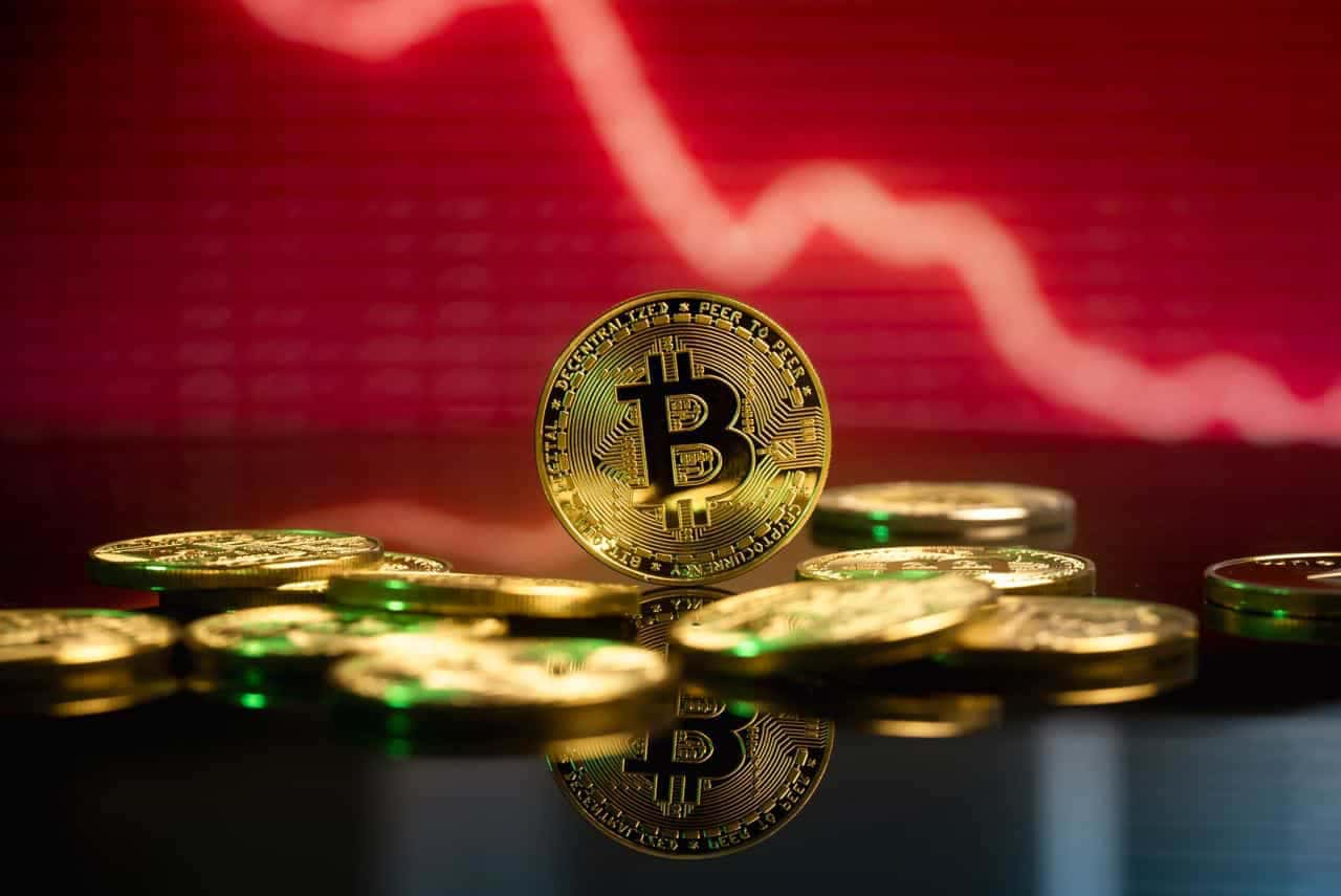 Bitcoin (BTC) Price Stalls at $35K; Notable Large Investor Moved 7K BTC to Crypto Exchange Bitfinex