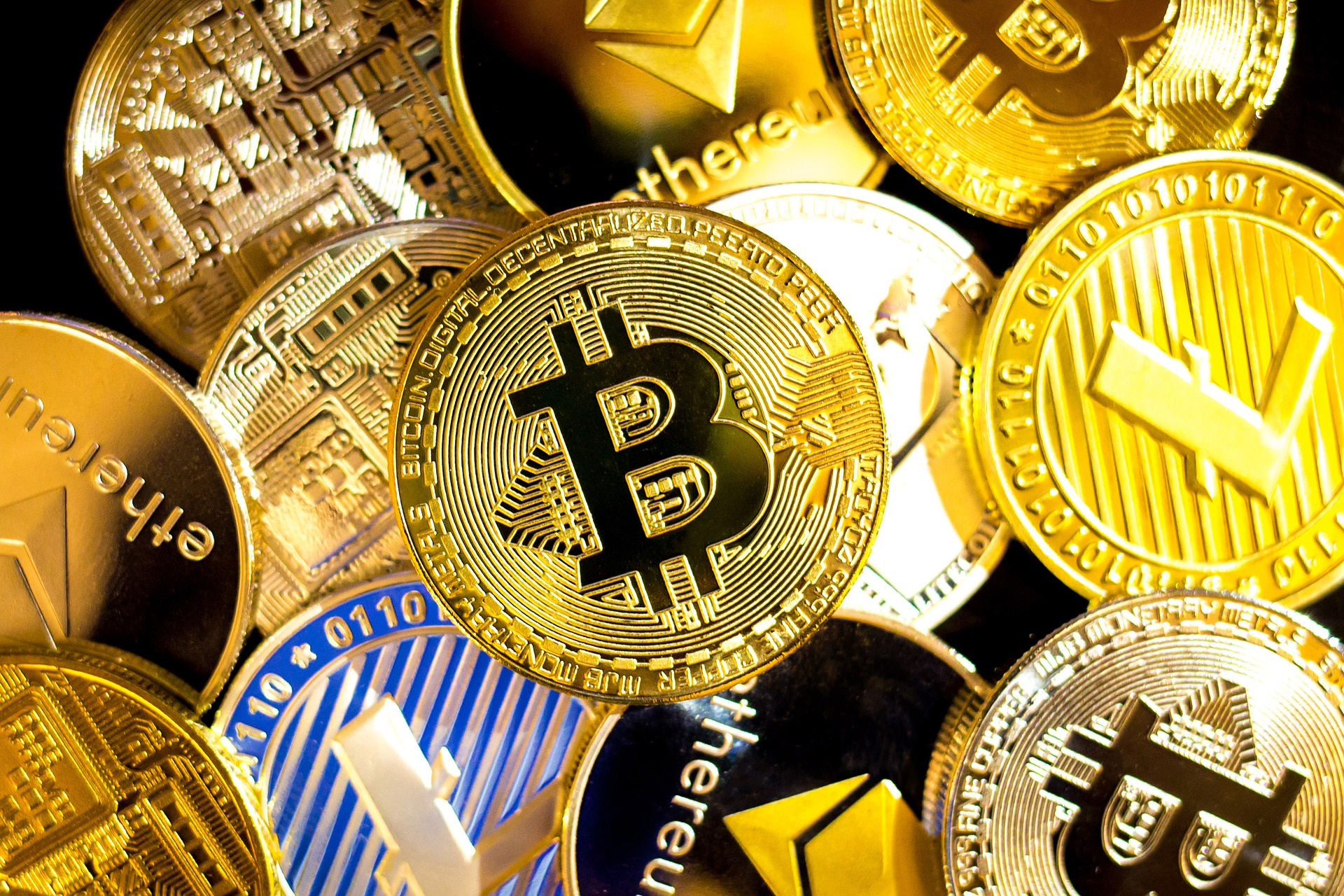 The price of bitcoin has doubled in two weeks, now above $16K | TechCrunch