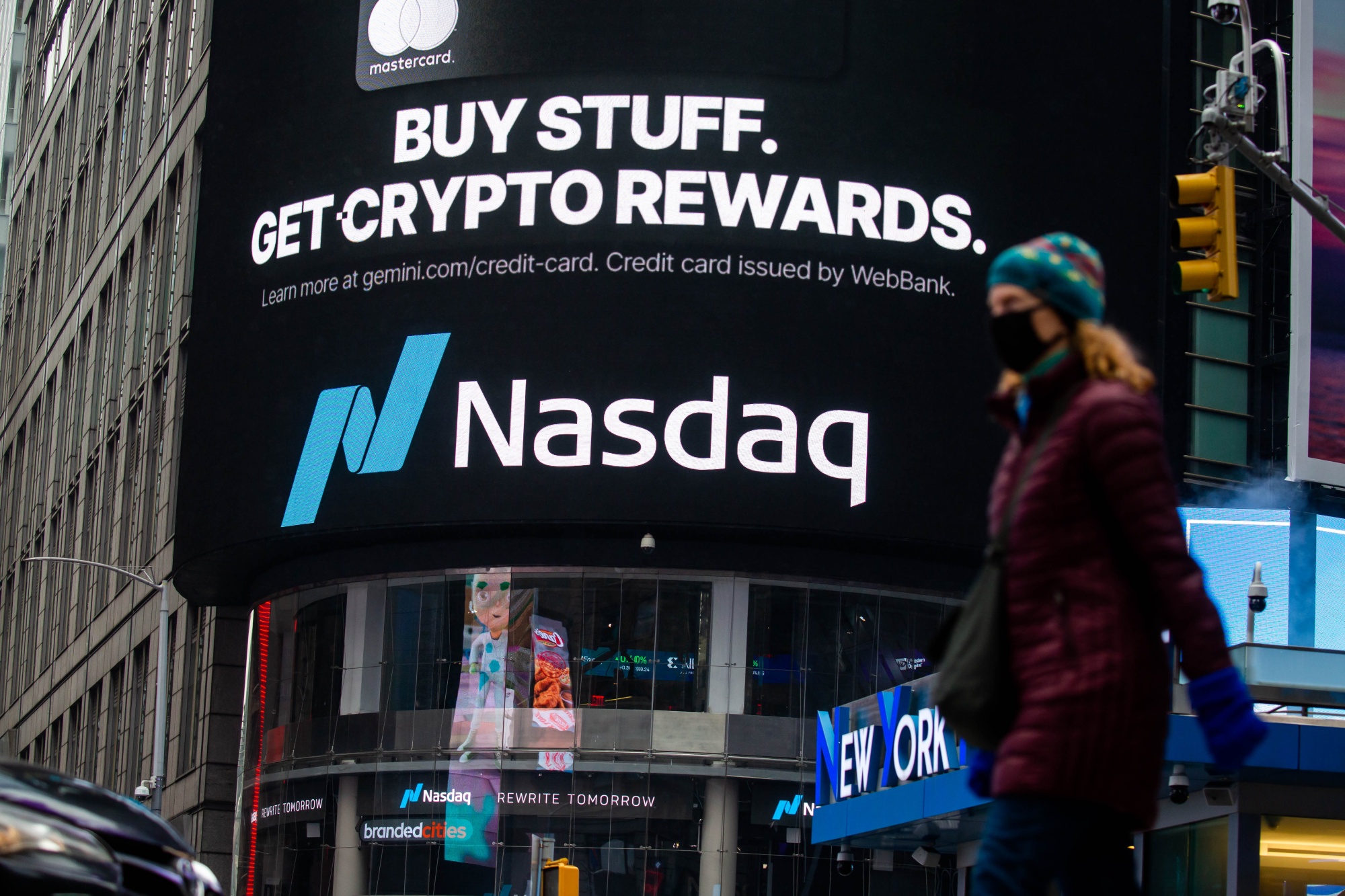 Crypto exchange KuCoin to shut in New York, pay $22 million to settle lawsuit | Reuters