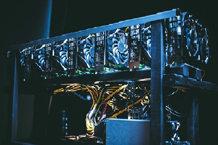 Why Are GPUs Used for Mining? - Crypto Head