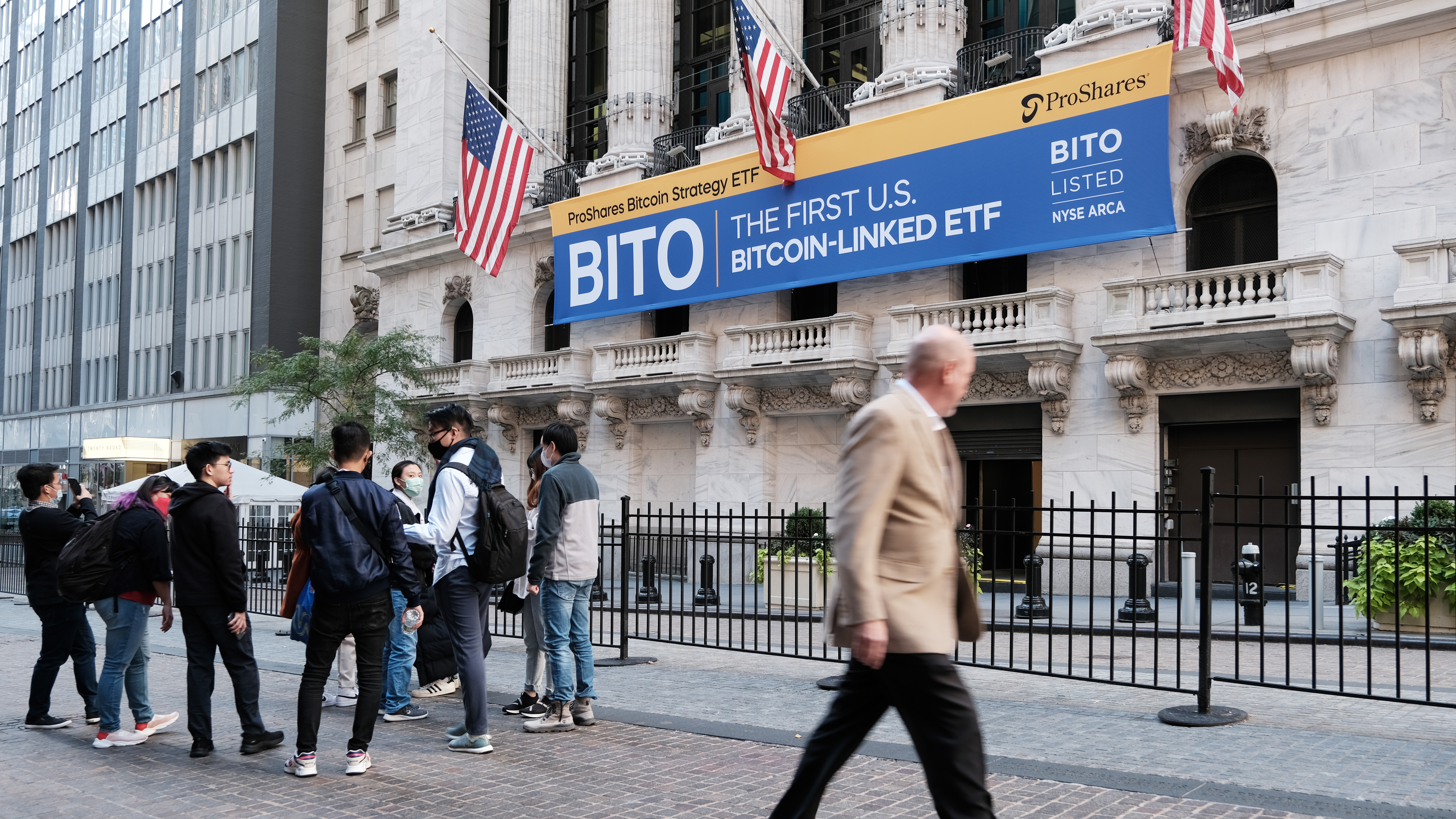 US SEC approves bitcoin ETFs in watershed for crypto market | Reuters