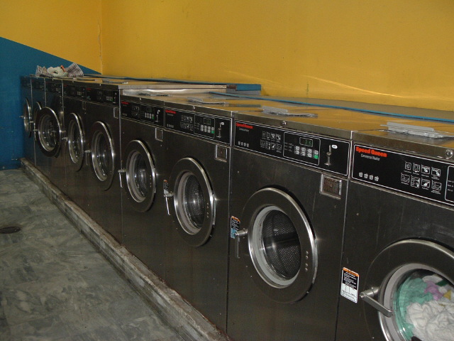 Coin Laundry Price - Laundry Service Prices | The Laundry Link - Marietta, Georgia