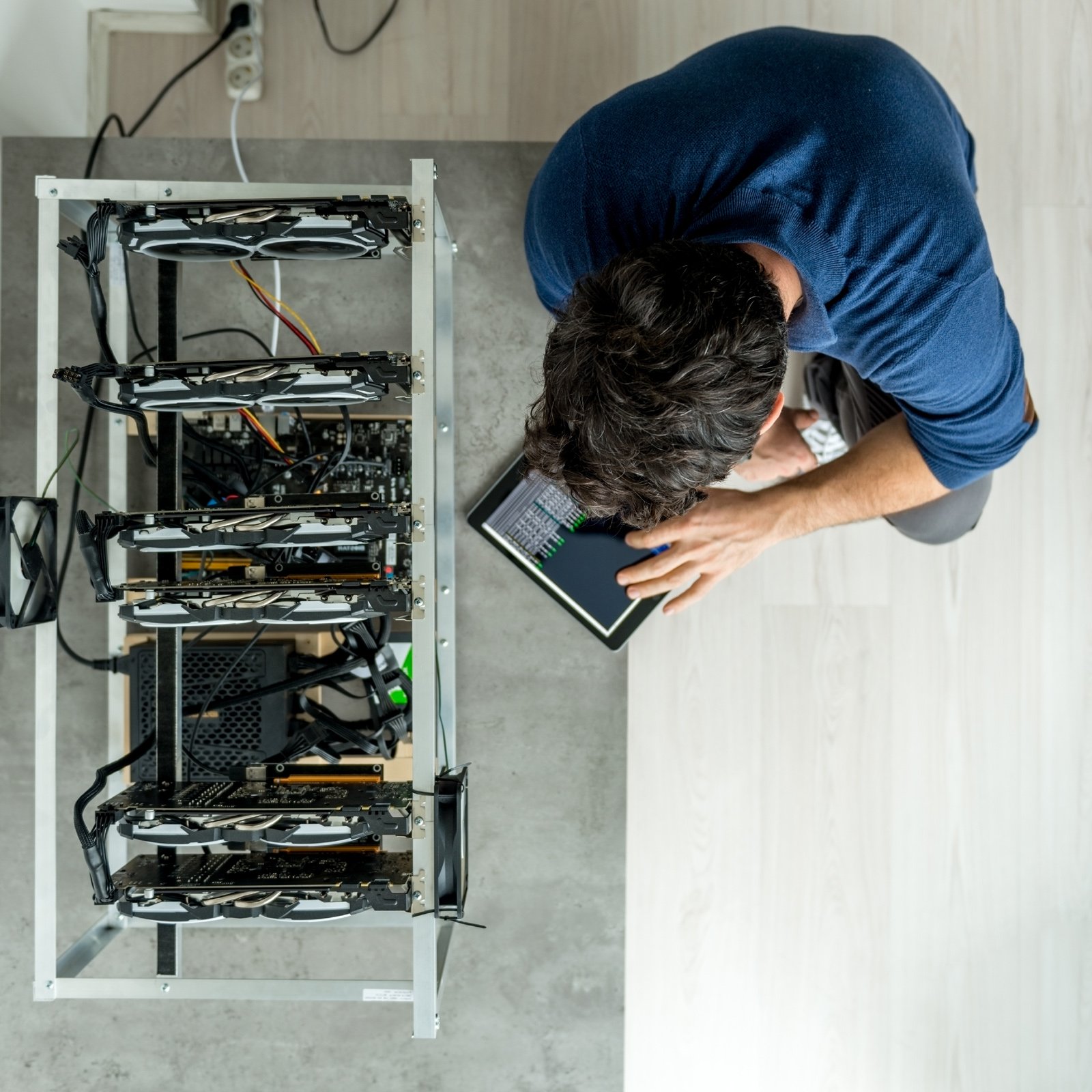 Guide: Building a Crypto Mining Rig | Moralis Academy