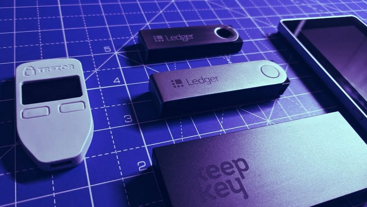 Ledger Nano X Review - The Best Hardware Wallet BUT BEWARE Of This