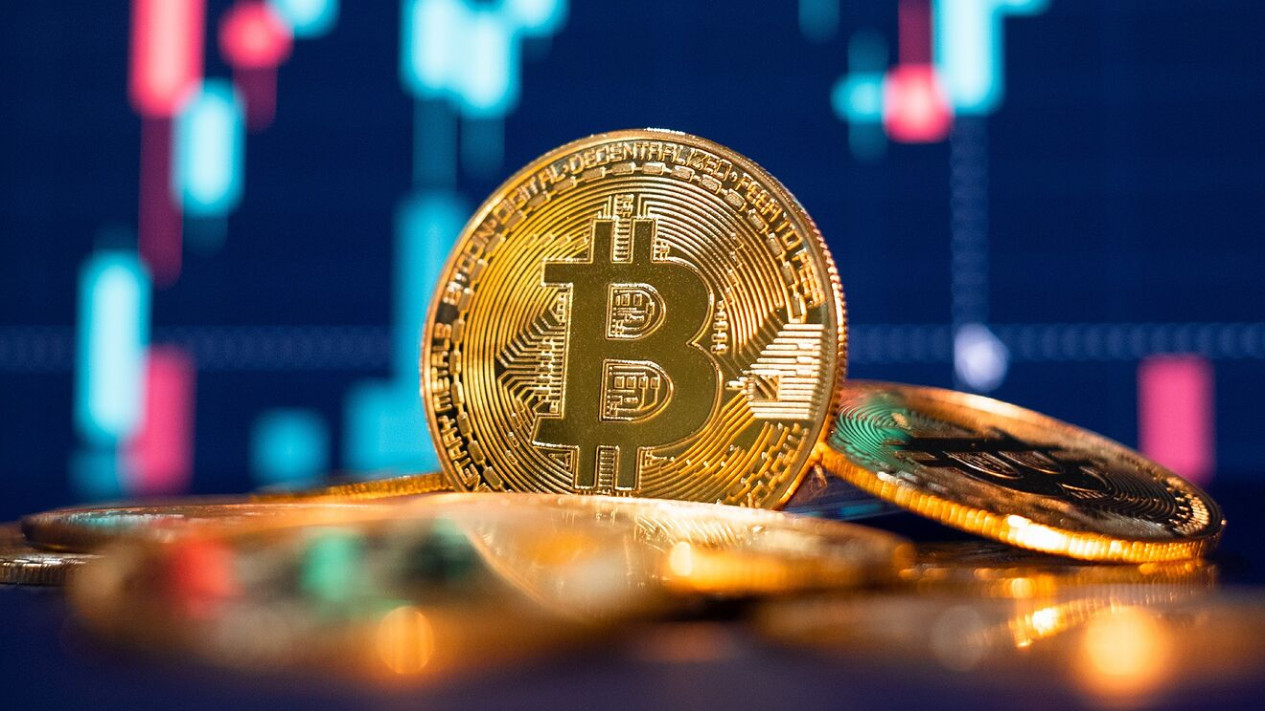 Cryptocurrency Basics: Pros, Cons and How It Works - NerdWallet