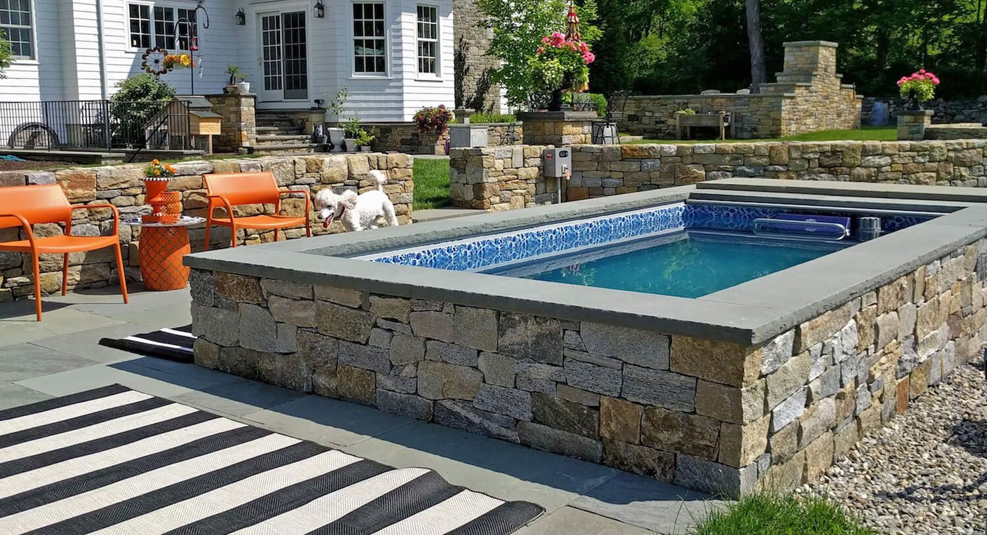 Plunge Pool / Cocktail Pool – 14′ x 10′ (m x m includes metric)