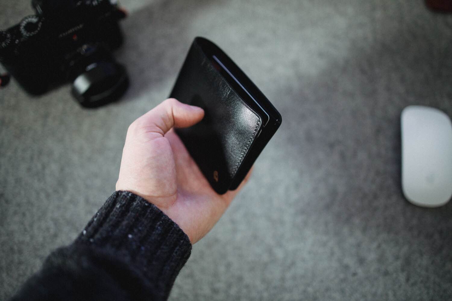 The Bellroy Hide & Seek Wallet Review — Tools and Toys