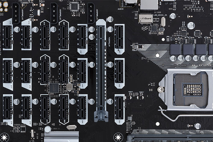 ASUS B MINING EXPERT | Memory RAM & SSD Upgrades | Crucial EU