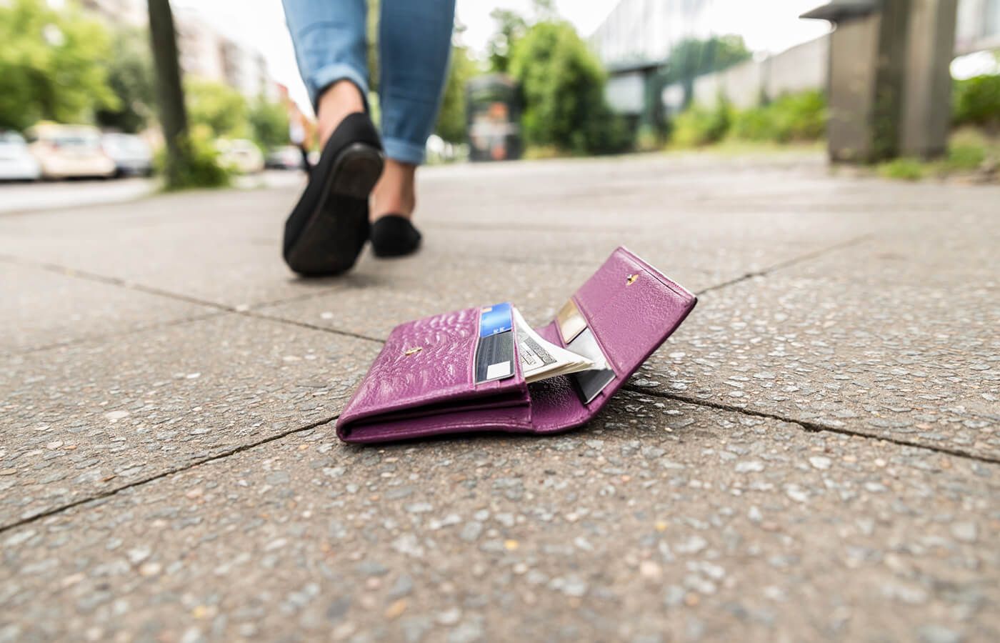 Travel Safety Tips: I Lost My Wallet, Now What? | Frommer's