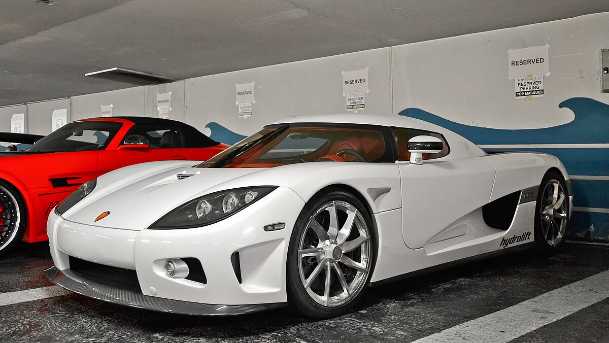 Koenigsegg CCX | Speed, Price, Records, and Specifications