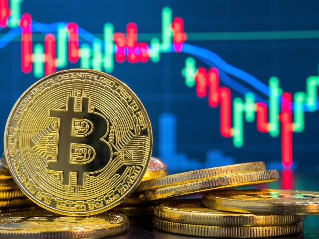 Bitcoin (BTC) Price Breaches $70, ATH