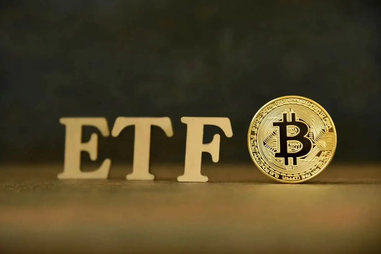 SEC denies a bitcoin ETF has been approved, says account on X was hacked | AP News