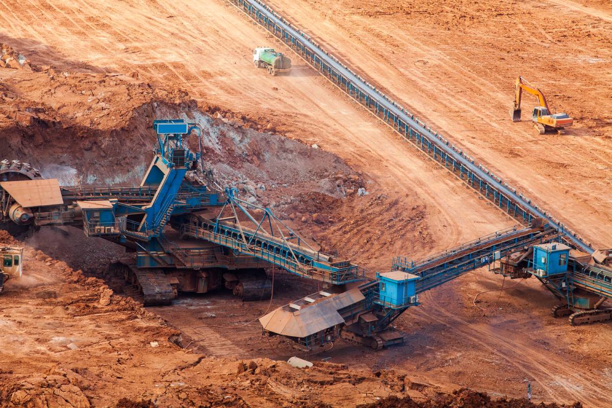 Top 6 mining equipment & machinery | Open cut mining machinery