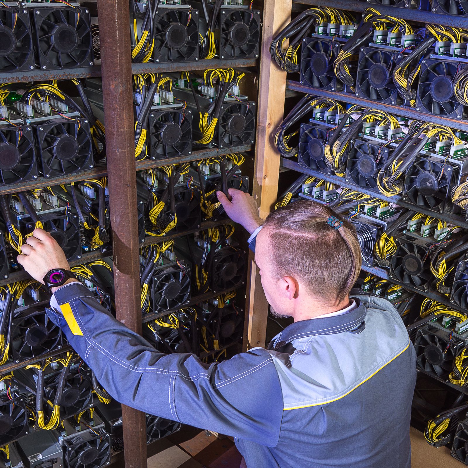 Bitmain By the Numbers: An Inside Look at a Bitcoin Mining Empire - CoinDesk