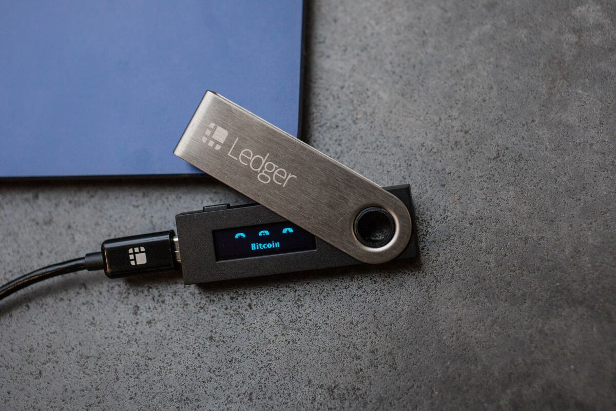 Can You Put Crypto on a USB Drive? - ORDNUR