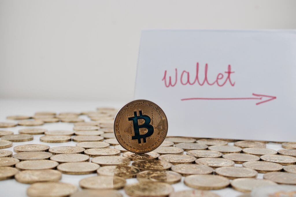 How to Transfer Bitcoin From a Paper Wallet: A Few Technical Tips for Beginners
